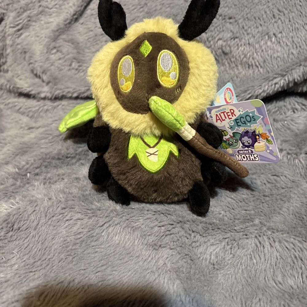 Squishable Alter Egos Sage Moth Plush Series 8 - 7" Mew With Tag green Wings